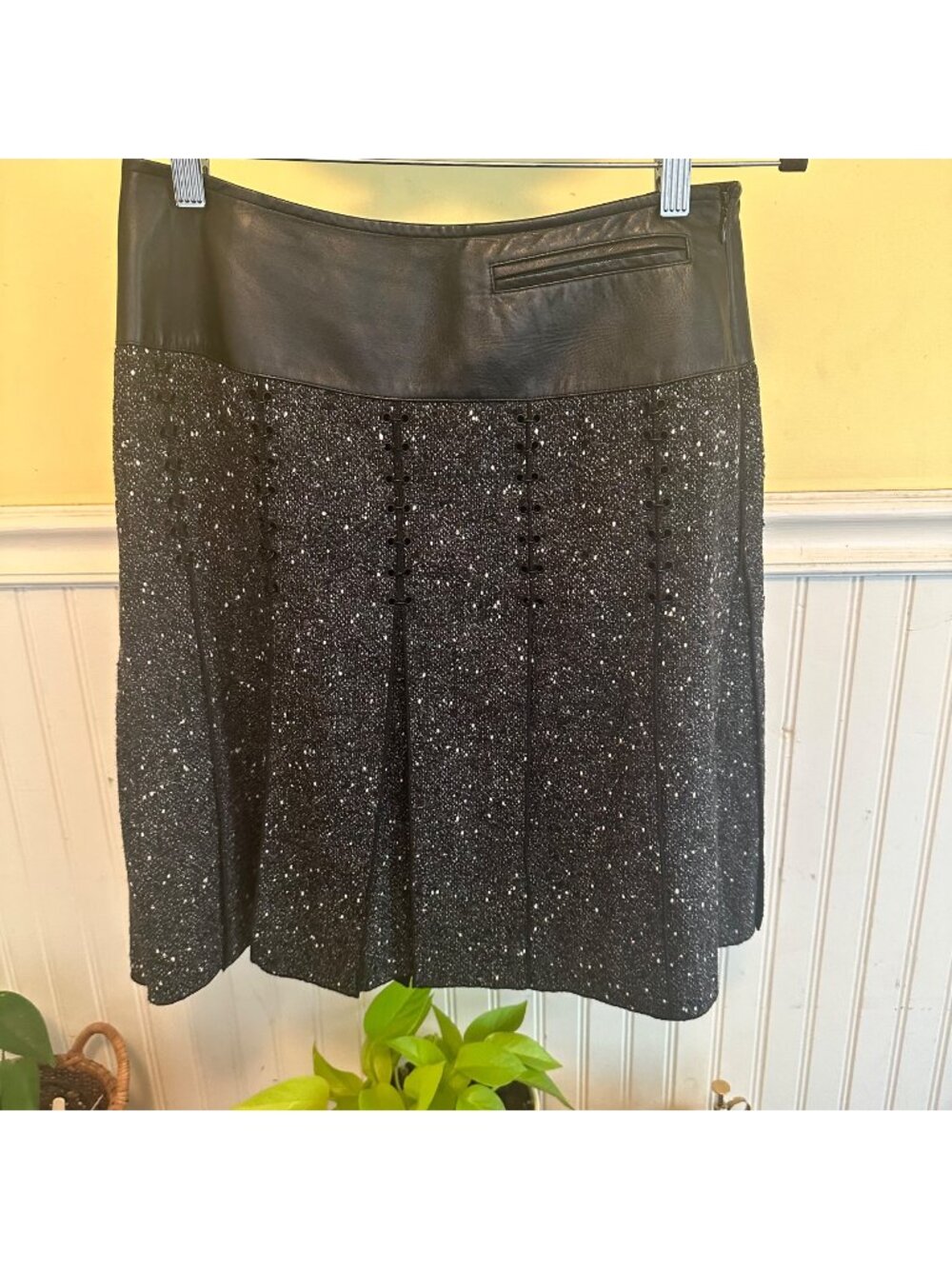 Carlisle Black Tweed & Leather Trim Skirt US Size 6 Wool Blend